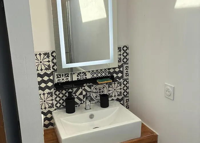 Vue Loire Apartman *